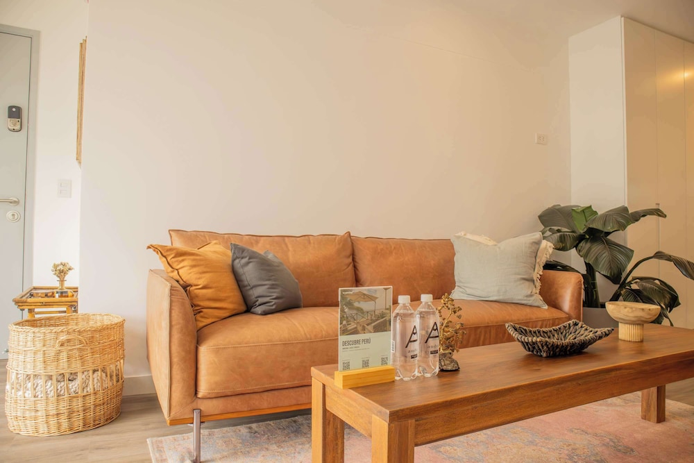 w Stunning 1BR in Miraflores