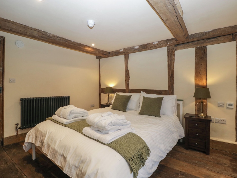 Evenjobb Court Farmhouse