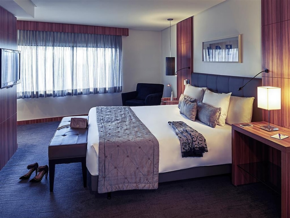 Oft Alfre Hotels