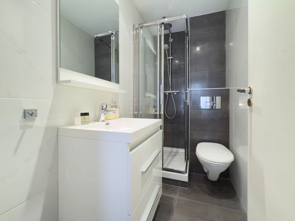L Artiste in Cannes With 3 Bedrooms and 3 Bathrooms