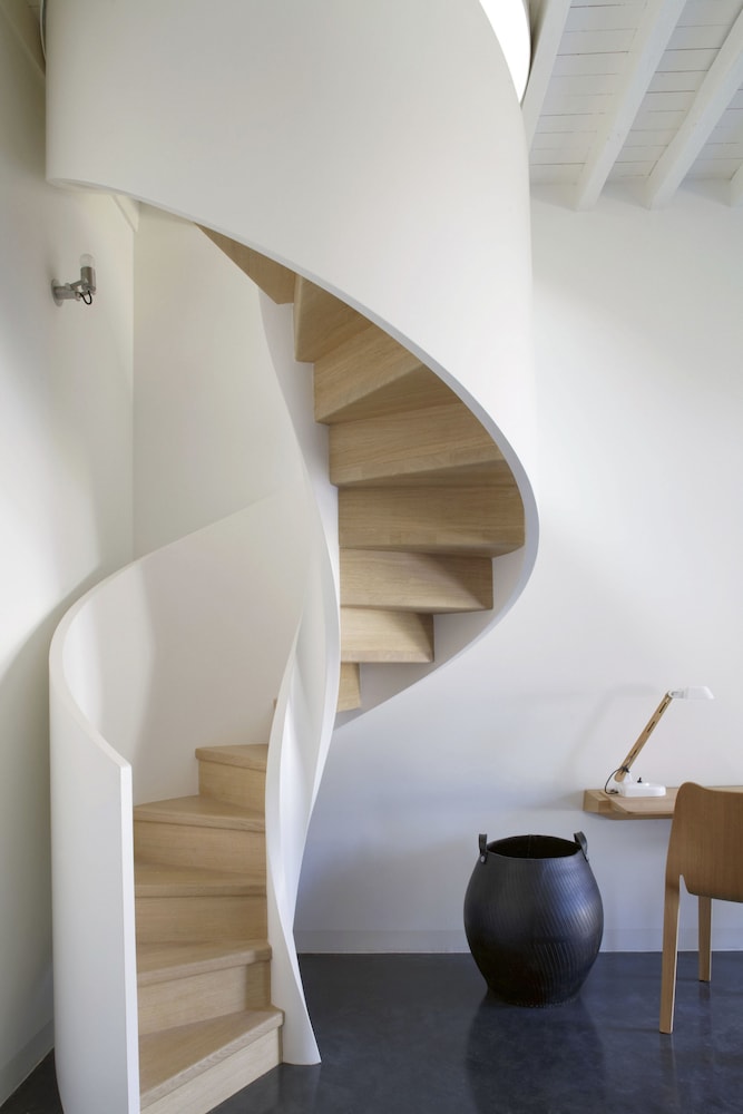 Château De La Resle - membre Design Hotels