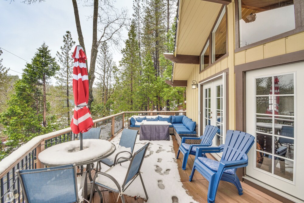 Cozy Groveland Chalet Near Yosemite!