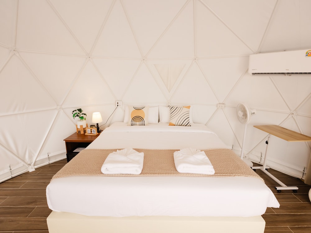 L1 Lanta Resort