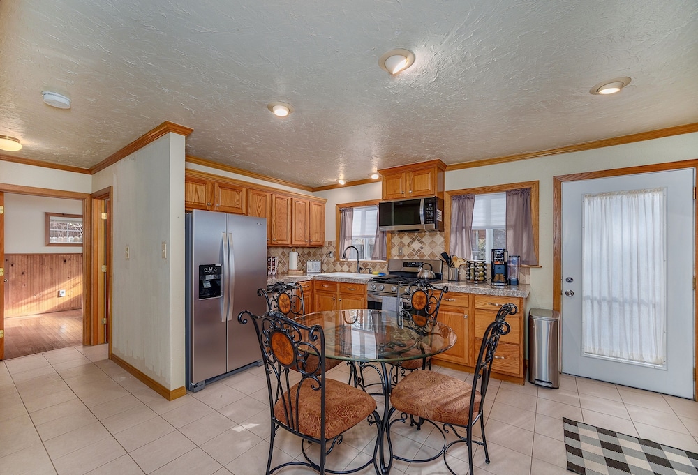 The Blue Bear Cabin Lake Tahoe Family Getaway 2 Bedroom Home