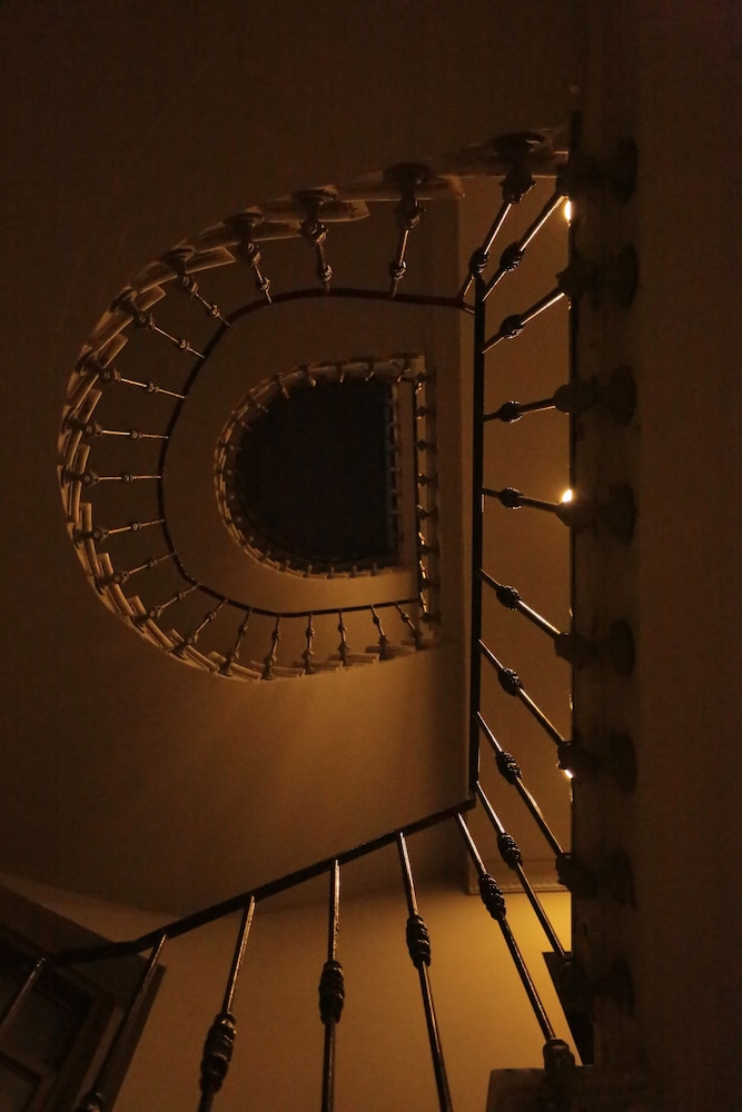 Ferman Pera - Image 85