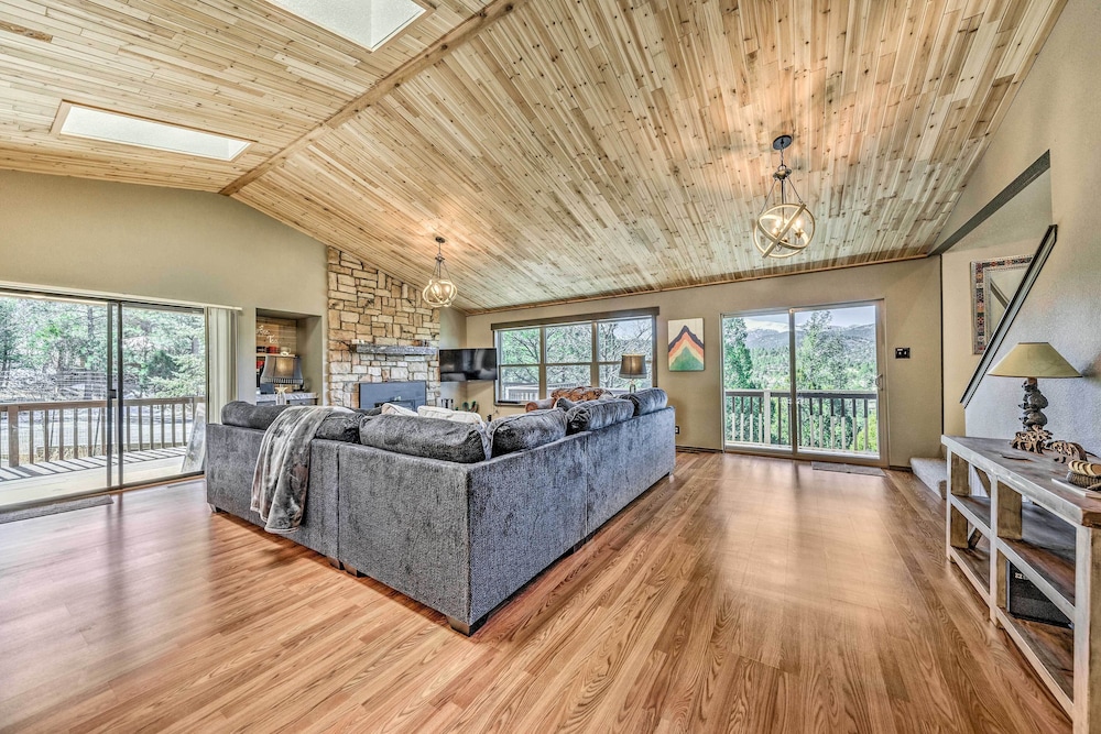 Ruidoso 'memories Mountain Retreat' w/ Hot Tub! view 2