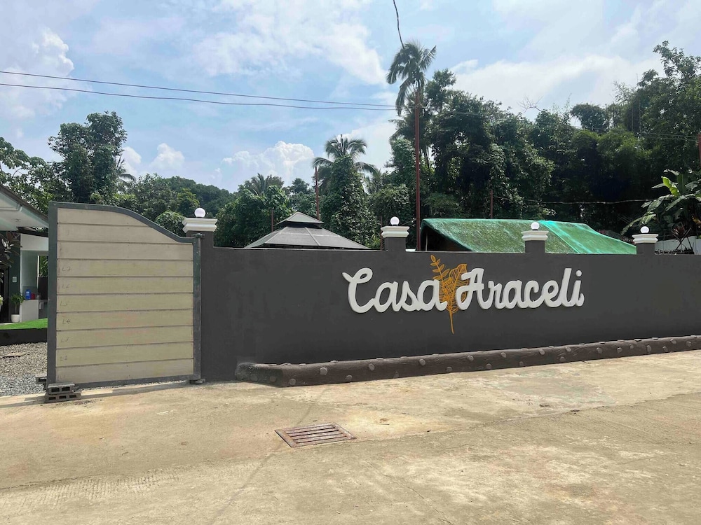 Serene Farmhouse Retreat in Alfonso, Cavite - Perfect for Family Getaways