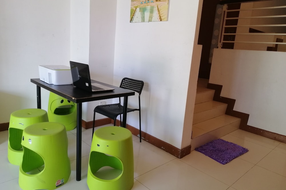 OYO 89880 Vstay 2 Guesthouse photo 6