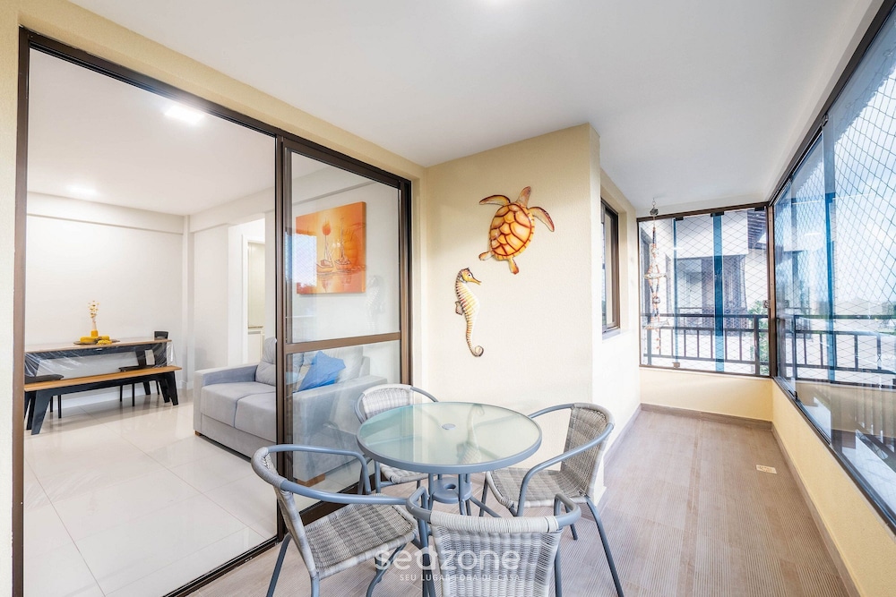 Complete Apt Near Stella Maris Beach Jsm0103