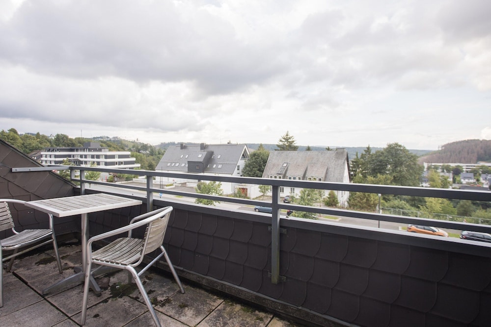 Apartment mit Balkon in Waldnhhe