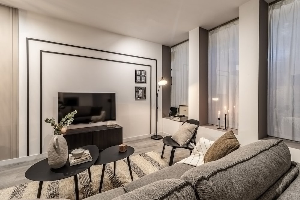 Ayllon - 1 Bedroom in Recoletos