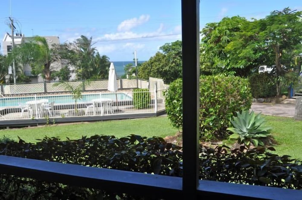 Villa Coolum