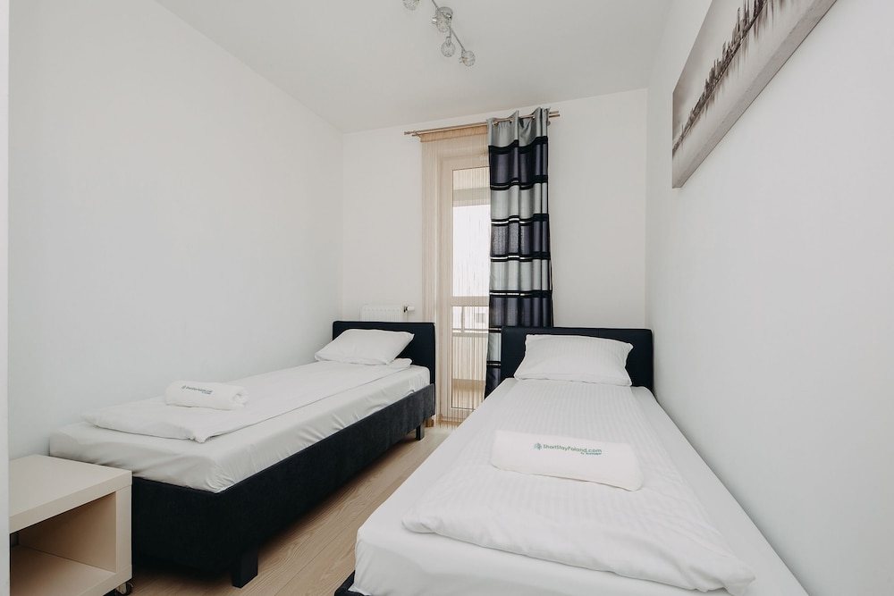 ShortStayPoland Krakowska - B65 view 4