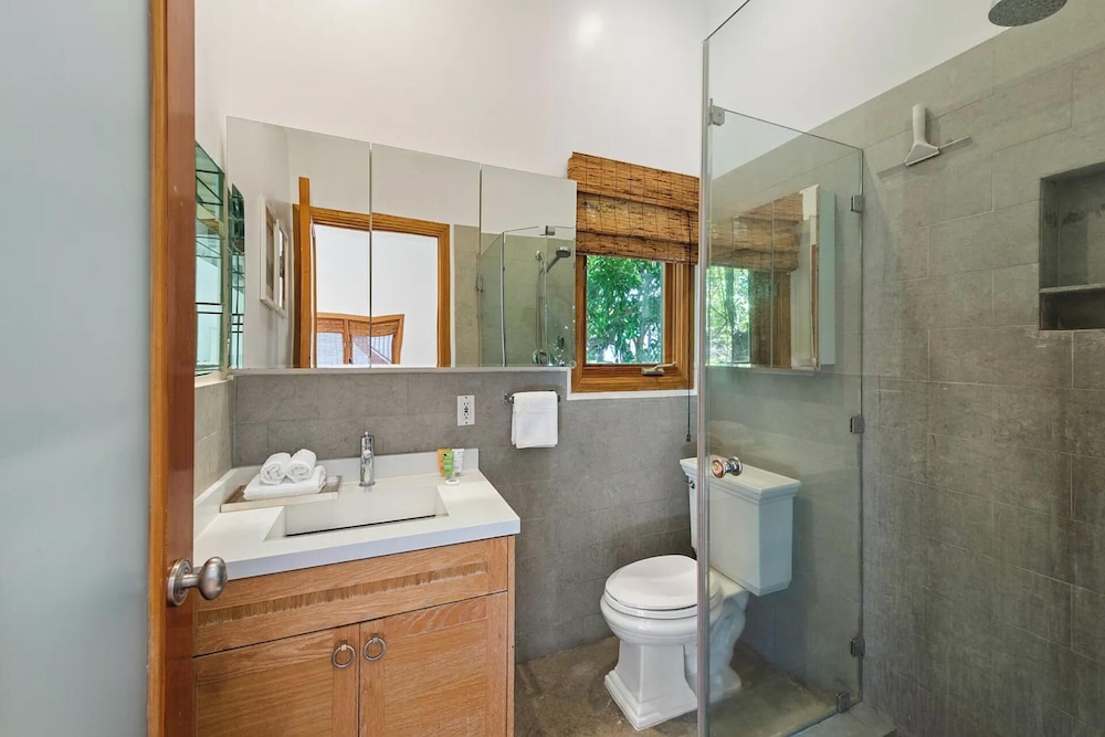 Alta Royale - Exquisite Designer Retreat Near Soho House & Rodeo Drive