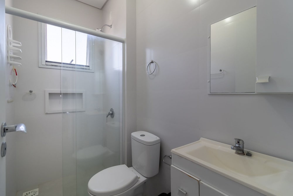 Cozy Apartment 3 Minutes From the Beach Cmi0301