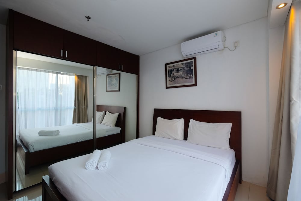 Best and Homey 2BR Taman Sari Semanggi Apartment view 5