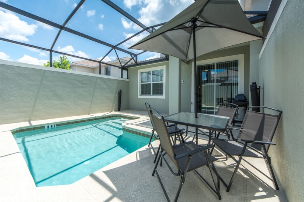 Storey Lake 3067 - Image 2