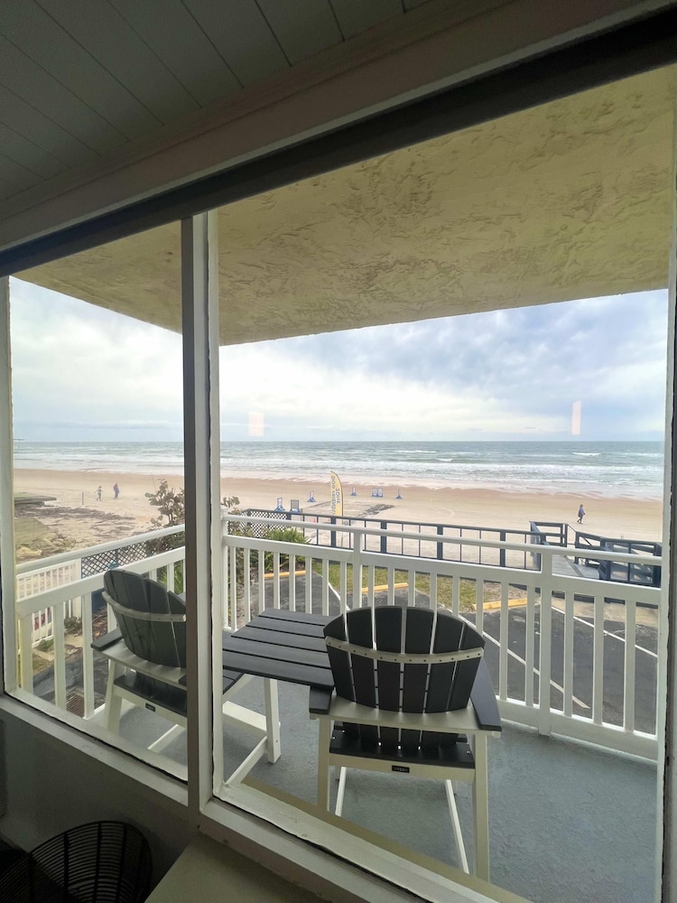 Sapphire Shores- Oceanfront at Symphony Beach Club, photo 11