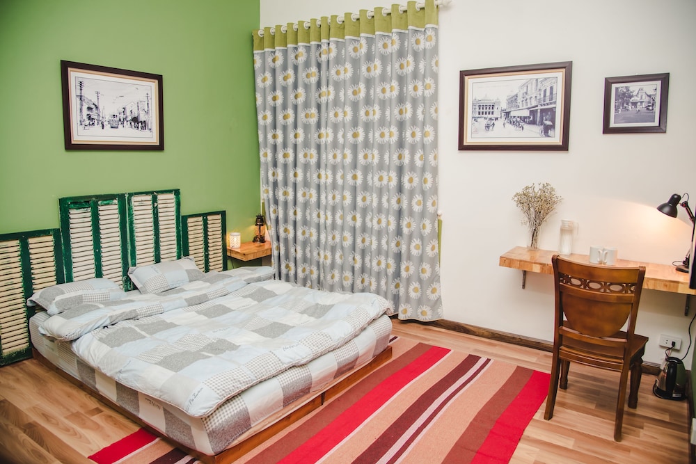 Hanah's Tiny Hanoi Homestay