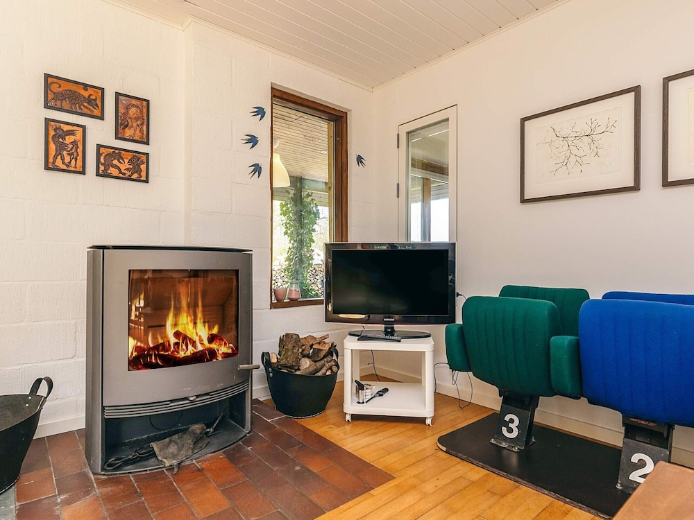 6 Person Holiday Home in Asperup