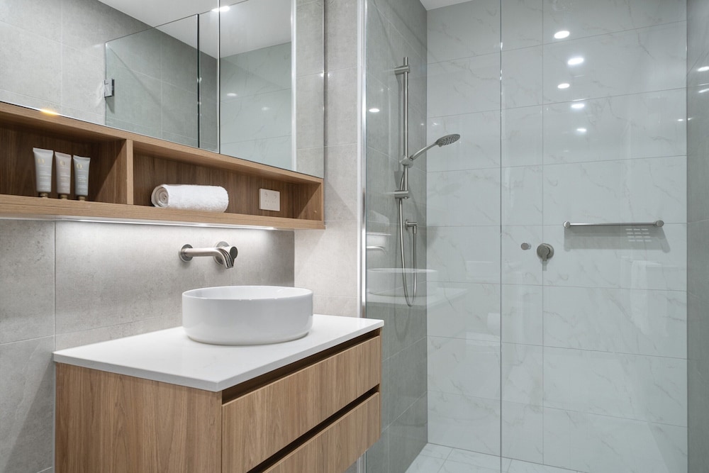 Stylish 1-bed Apartment With Rooftop Access
