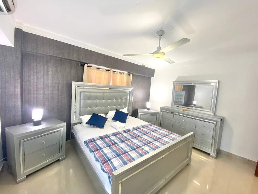 Calido Apartamento Santo Domingo view 5