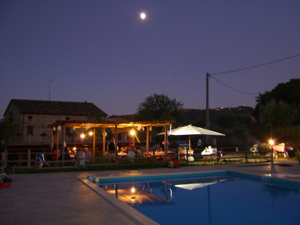 Photo 28