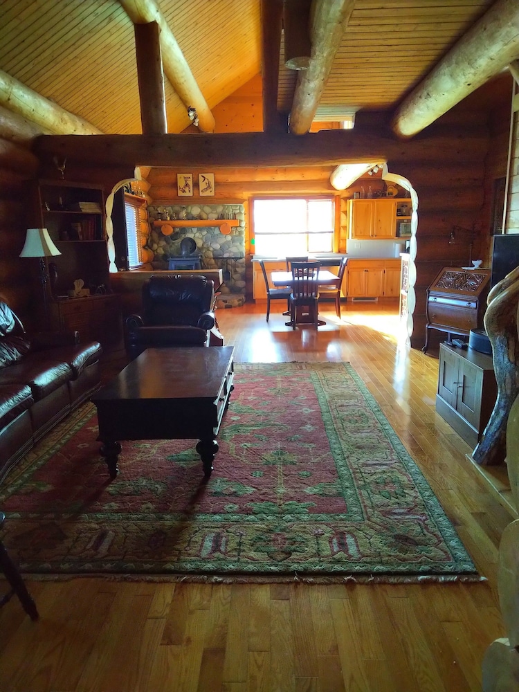 Meadow Lake Guest Ranch