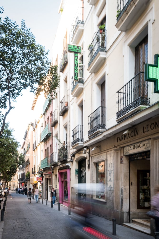 Hostal Carracedo - Image 3