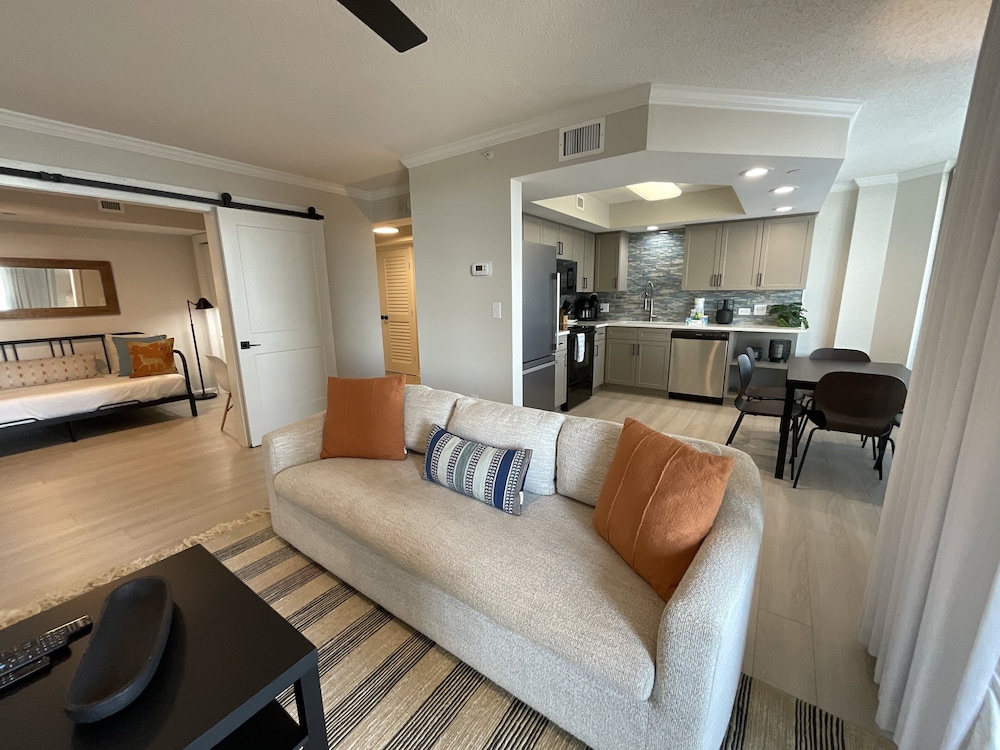 504 Brighton 2 Bedroom Condo