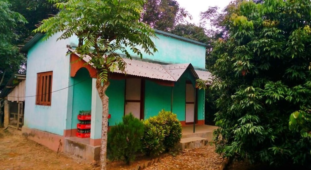 Barauli Paradise Resort view 3