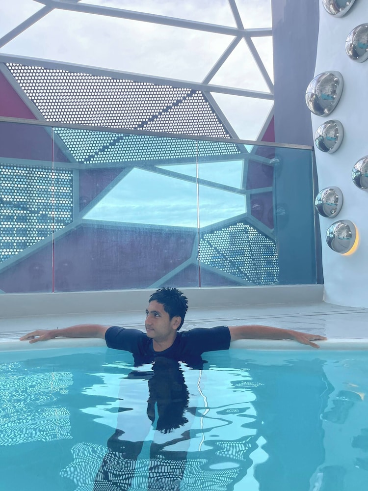 Arte Ampang Klcc 2 BR Homestay, 4-6 pax