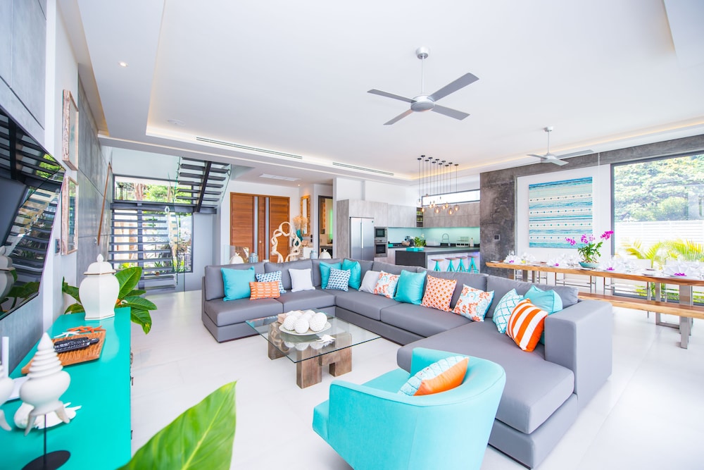 Luxury 5-Bedroom Villa With Games Room in Kata view 5