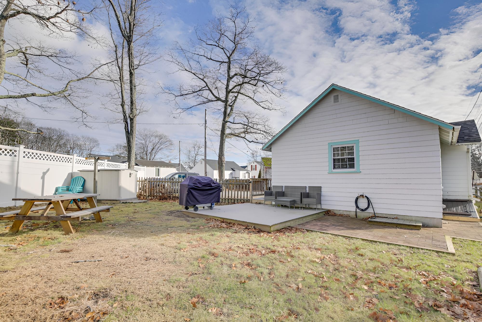 Dog-friendly Old Orchard Beach Home < 1 Mi to Pier view 5