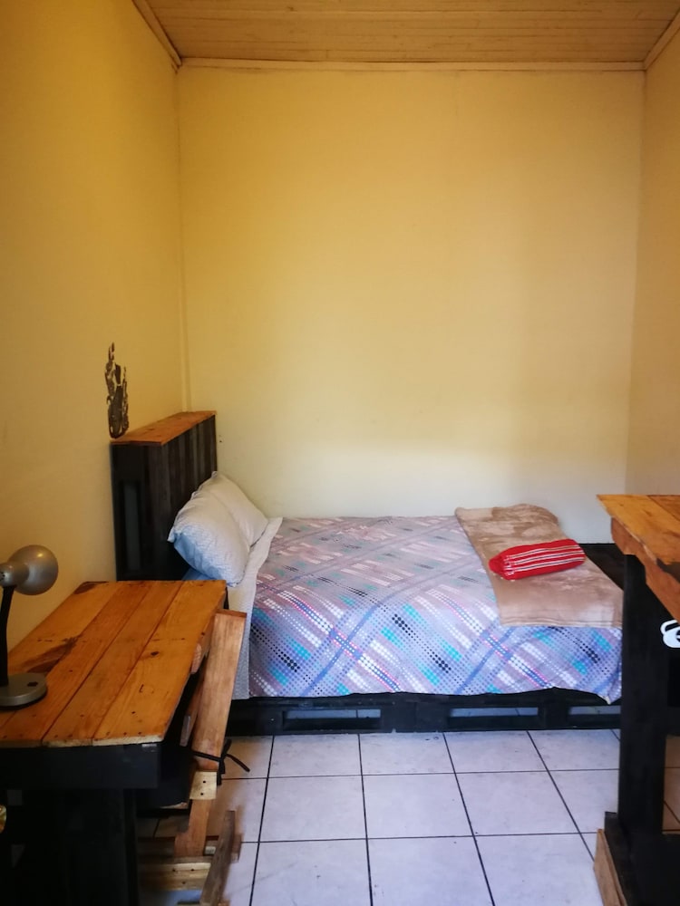 Casa I'X - Hostel
