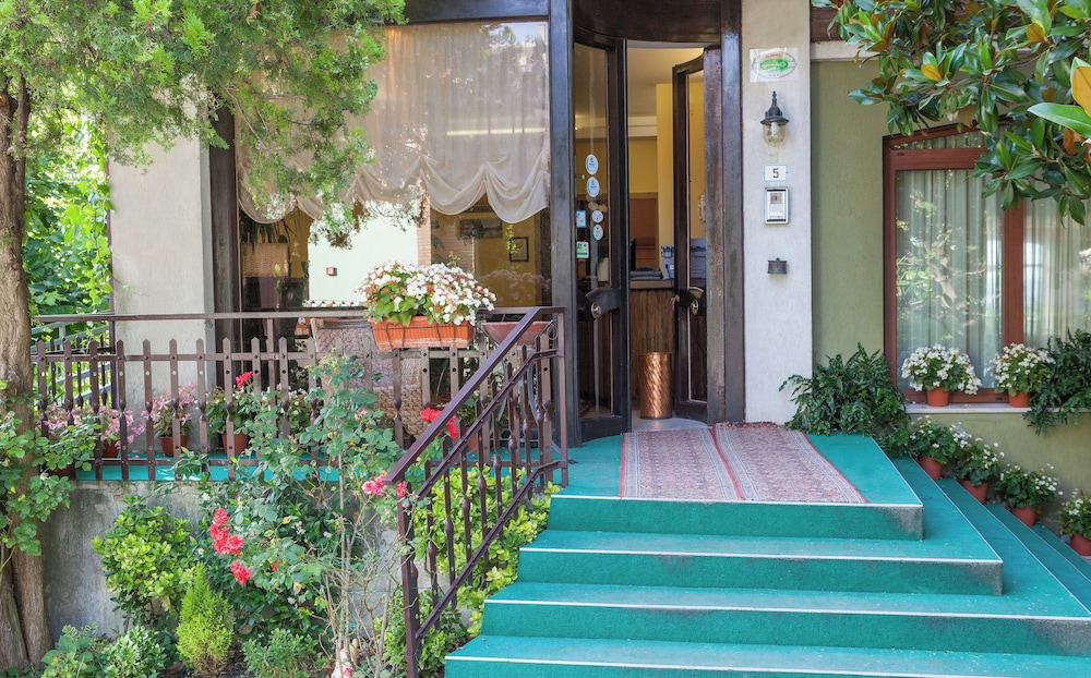 Hotel La Cantinella
