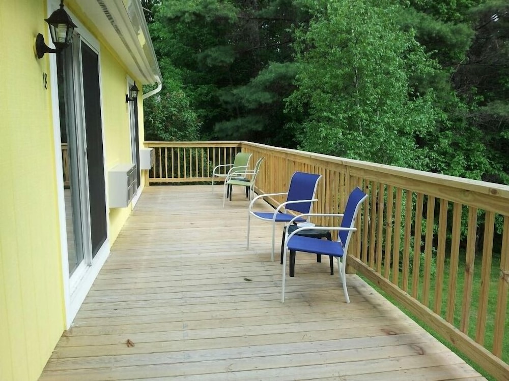 Lake Winnipesaukee Motel