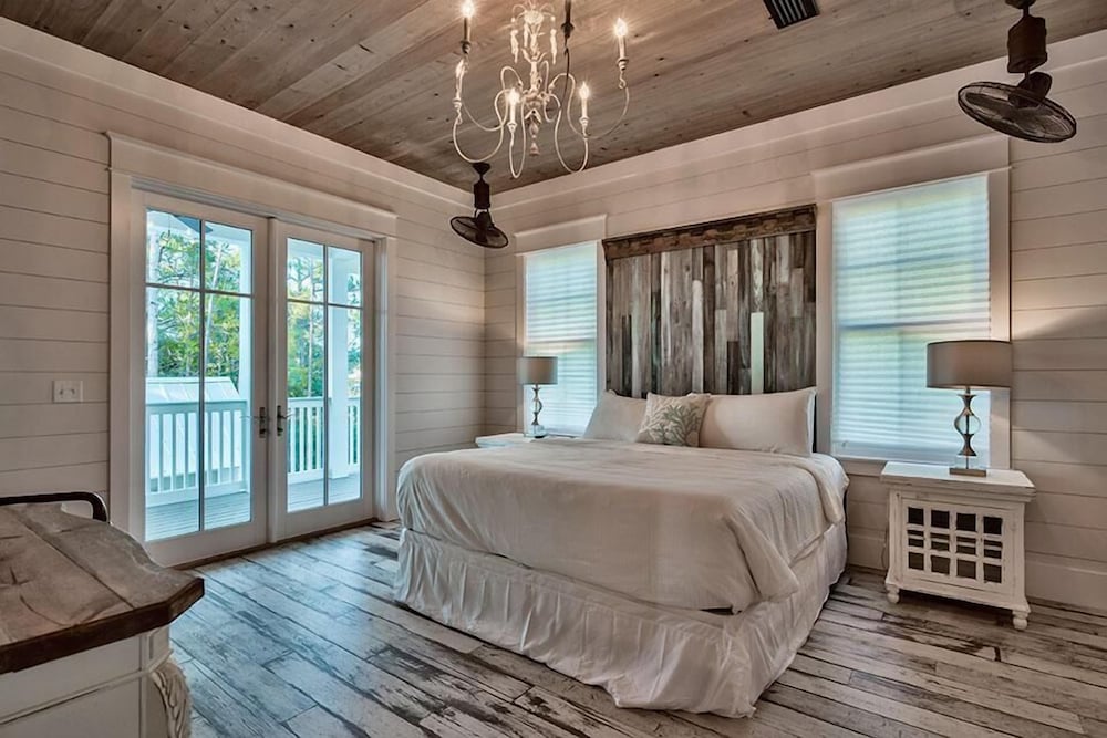 WaterColor Reunions 7 Bedroom Holiday Home by Five Star Properties