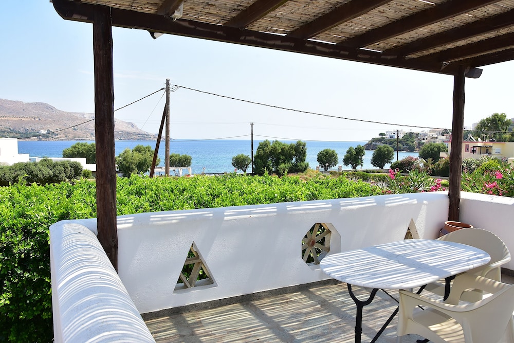 Hotel Nefeli