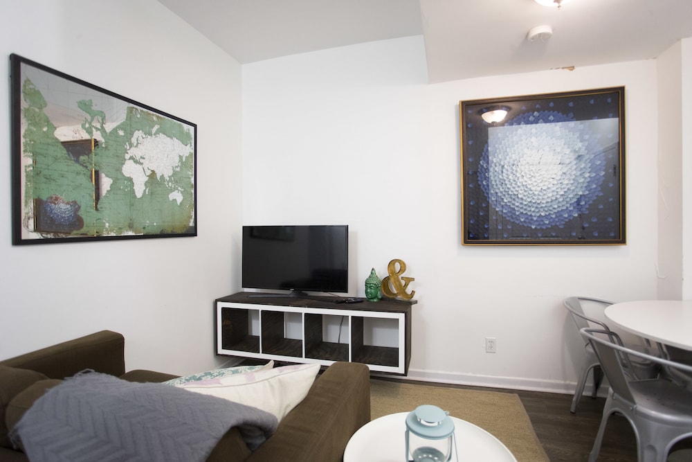 The Durocher Apartments - Image 1