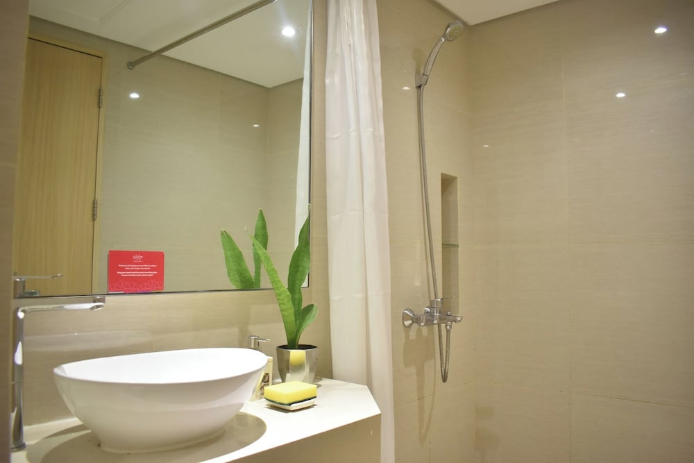 Poolside Escape Near Boracay’s Iconic Keyhole