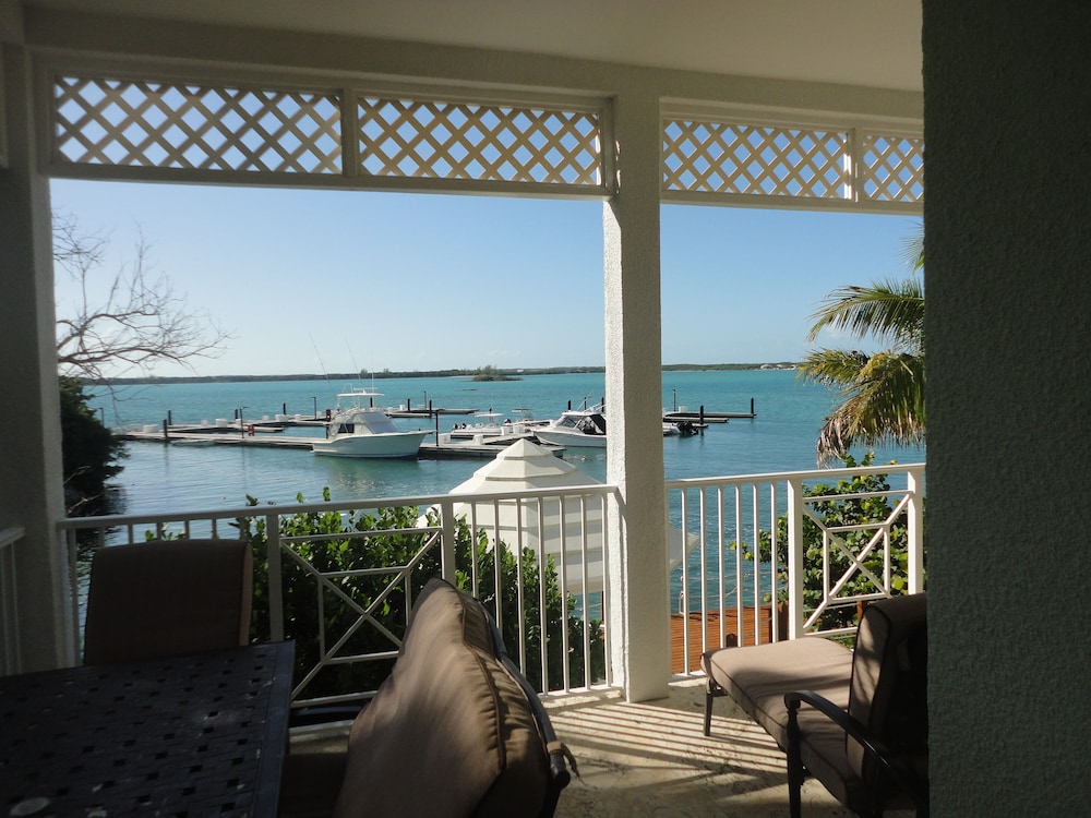 February Point Villa BB1