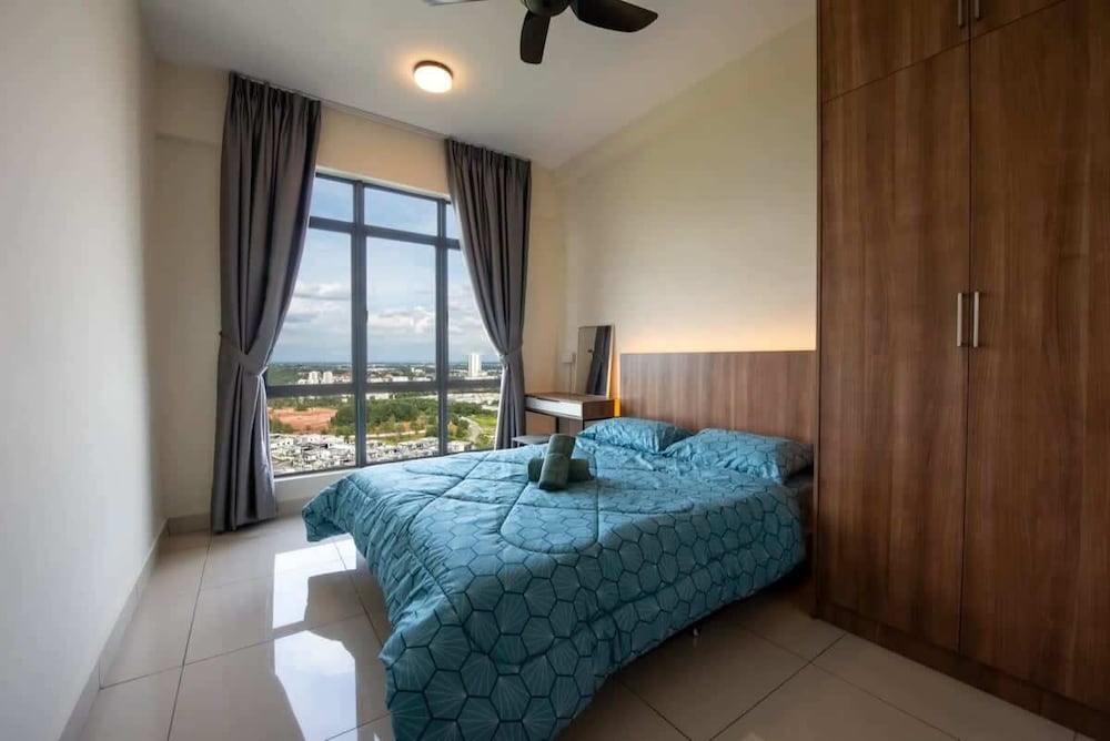 Modern & Cozy 3BR Apt ARC at Austin, Free Parking