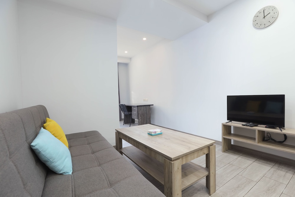 Stay Inn on Koghbatsi Str. 16