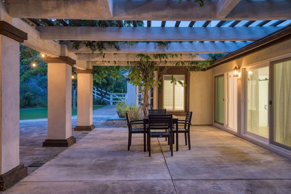Quarter Horse by Avantstay Countryside Retreat