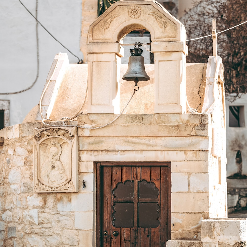 Vaulted Village House Maroulas