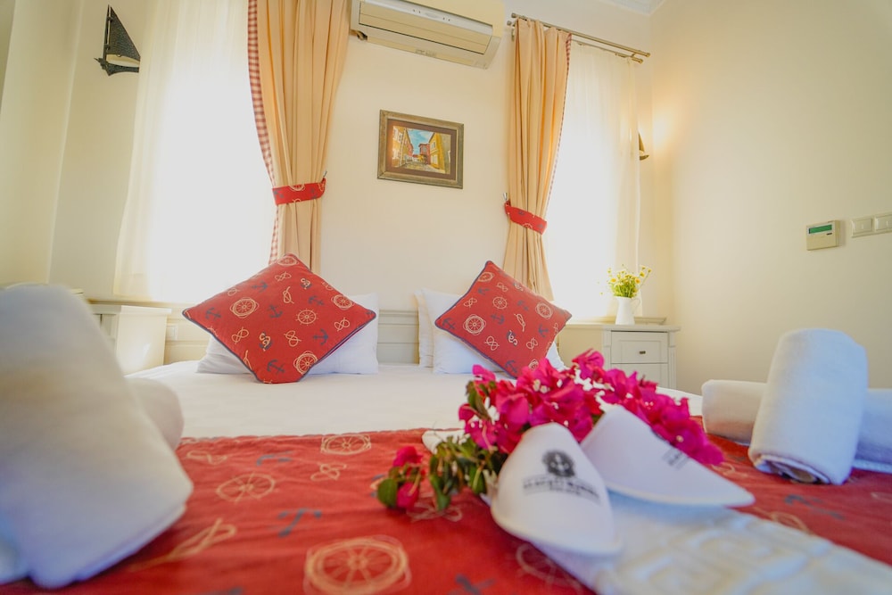 Alacati Marina Palace Otel - Image 51
