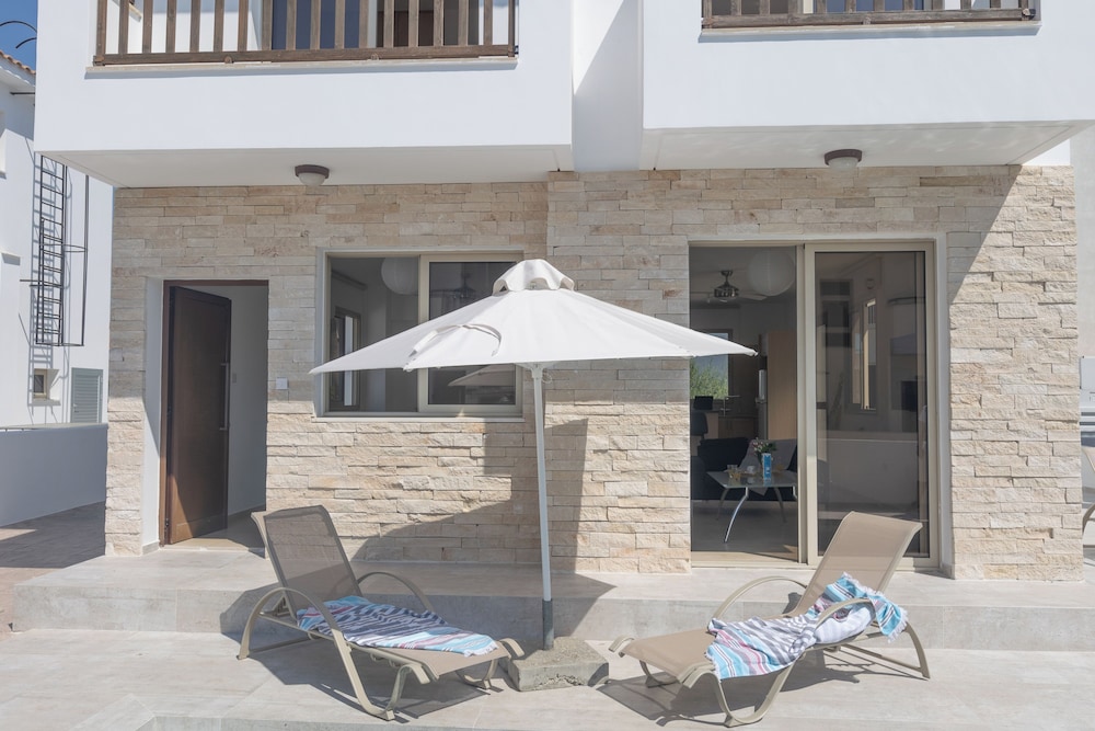 Protaras Polyxenia Villa Pol7