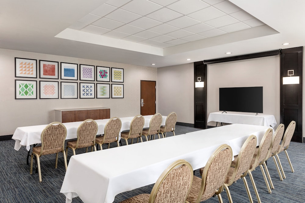 meeting & event spaces