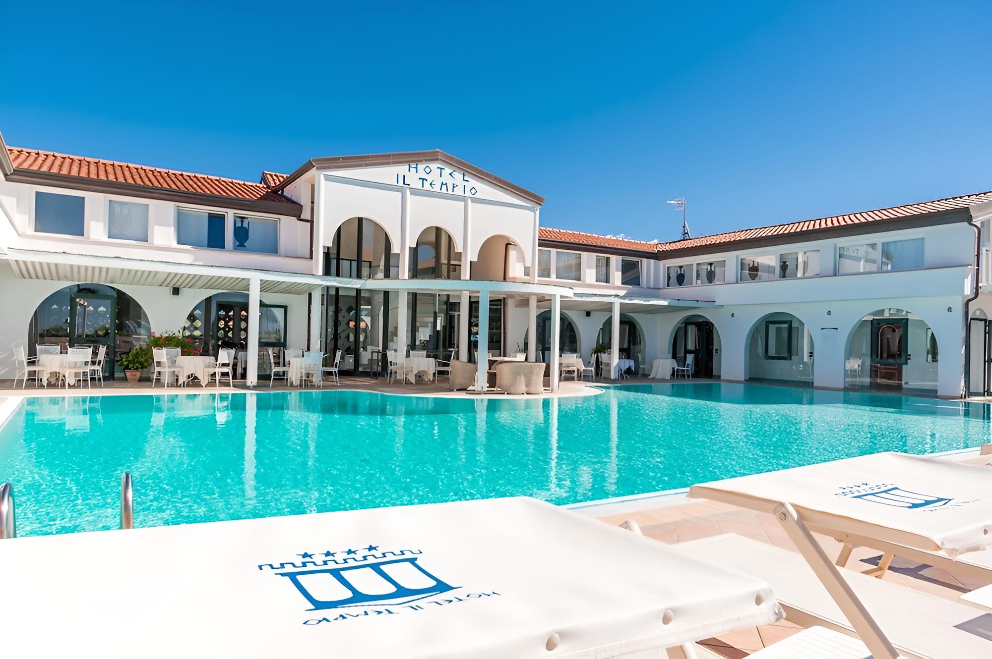 DONNARUMMA HOTEL